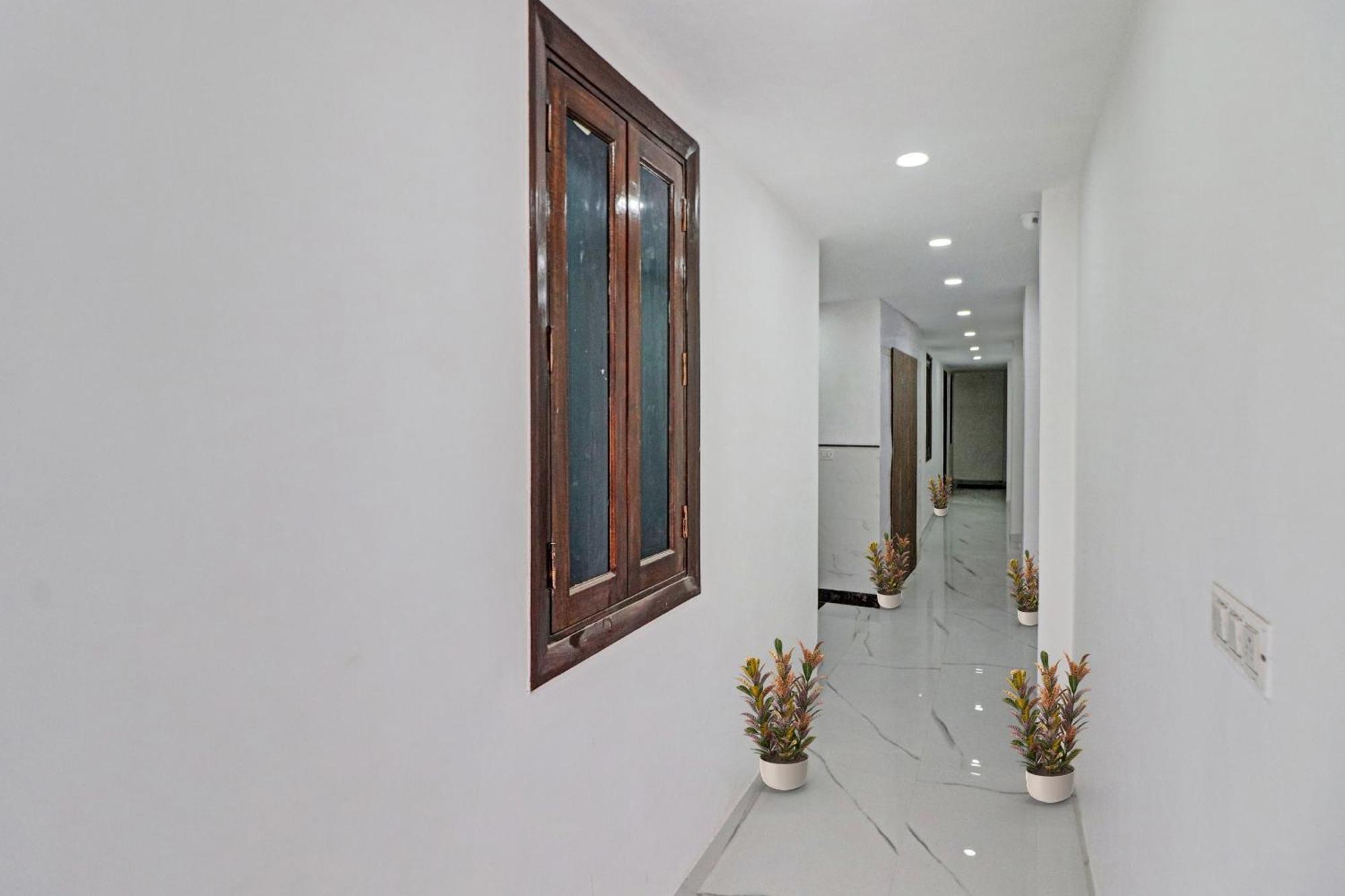 Spot On Hotel Deluxe Hinjawadi Exterior photo